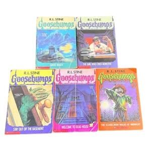 R.L. Stine Goosebumps Vintage Paperback Bundle 5 Books 1992–1994